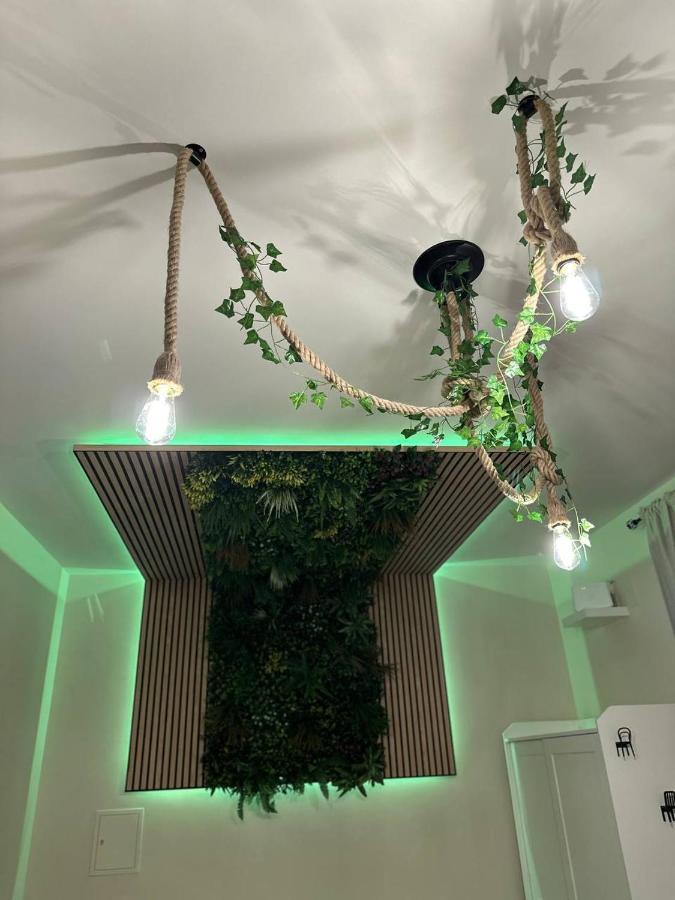 Tropical Holiday House Катанія Екстер'єр фото
